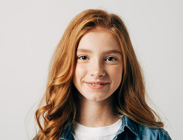 Portrait de fille représentant la tranche d'âge 6-16 ans